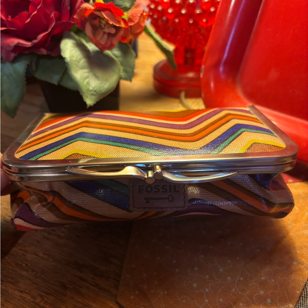 Fossil Chevron Cosmetic Case